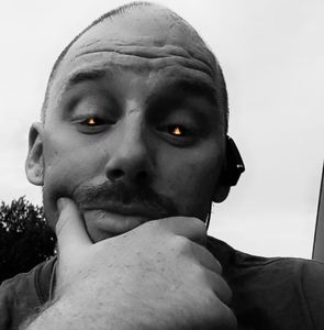 Meet your Posher, Red